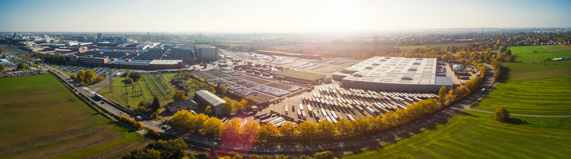 Luftbild Opel Werk Rüsselsheim VONGANZOBEN Luftbildfotografie Der Fotograf für Luftbilder im